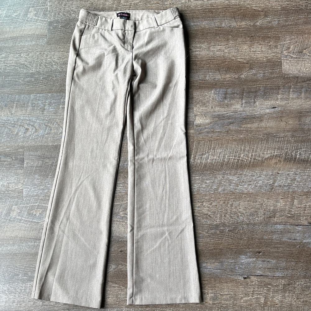 Joe Benbasset Beige Women's Trousers